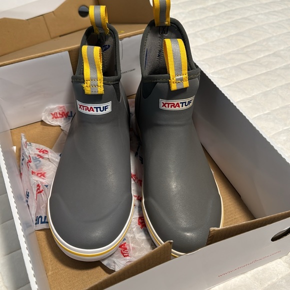 XTRATUF deck boot - Picture 4 of 5